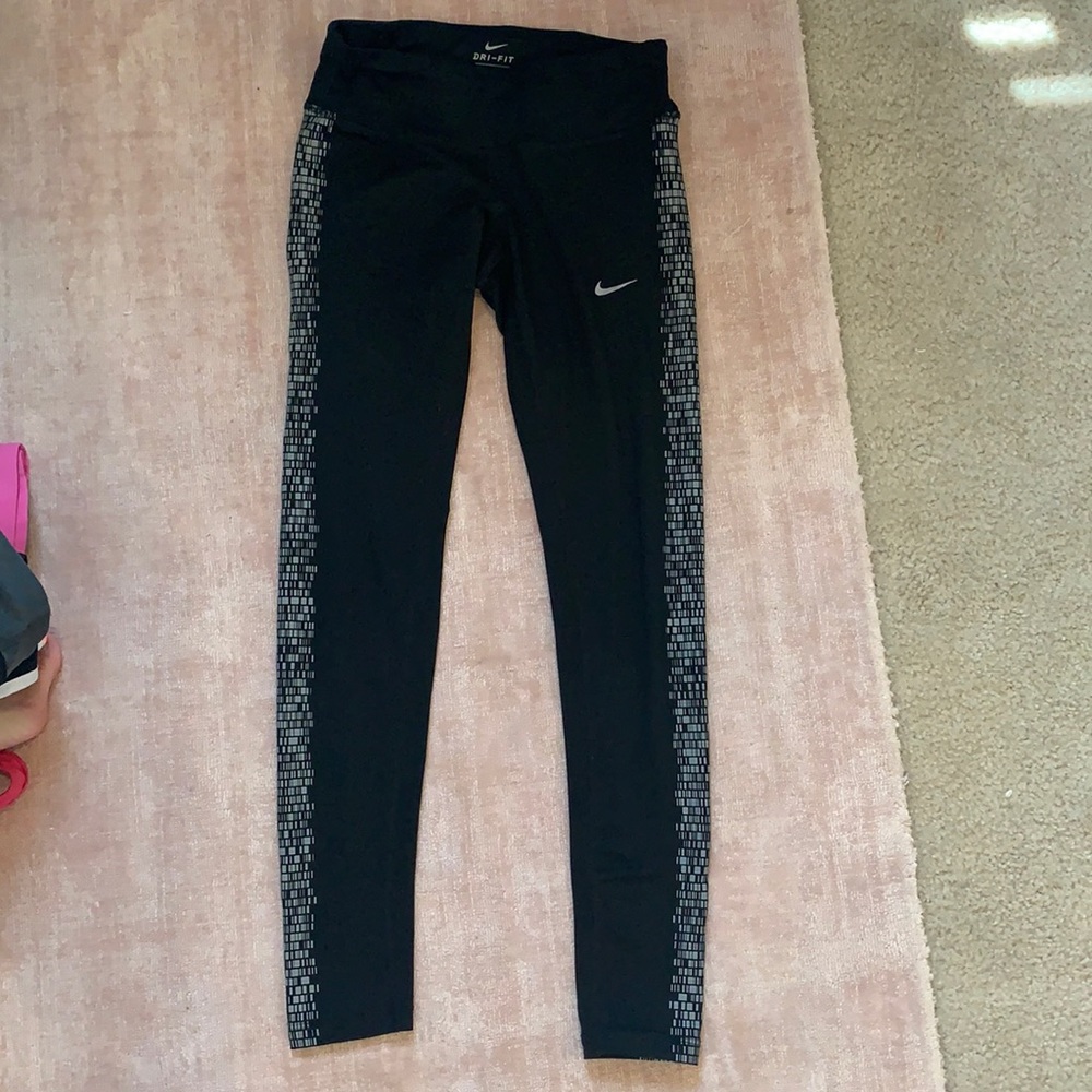 Nike leggings
